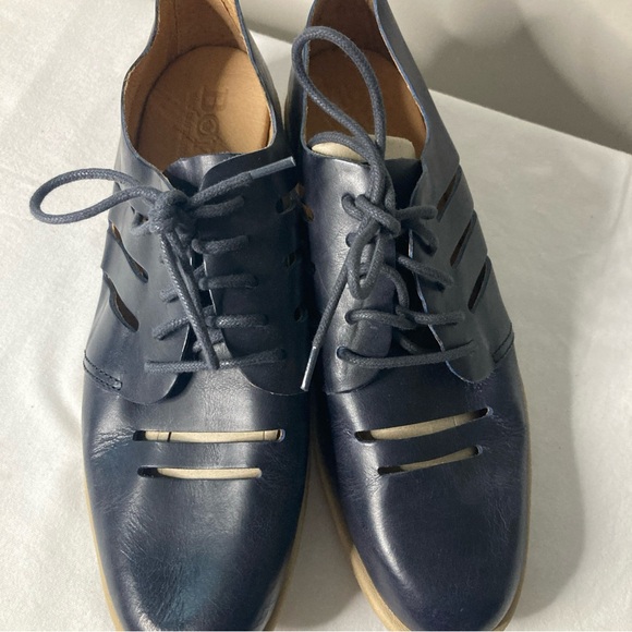 Born Womens Yakob Cut Out Yankee Blue Leather Lace-Up Oxfords 9M NWOB - Picture 1 of 10